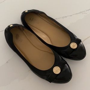 Michael Kors black ballet flat
